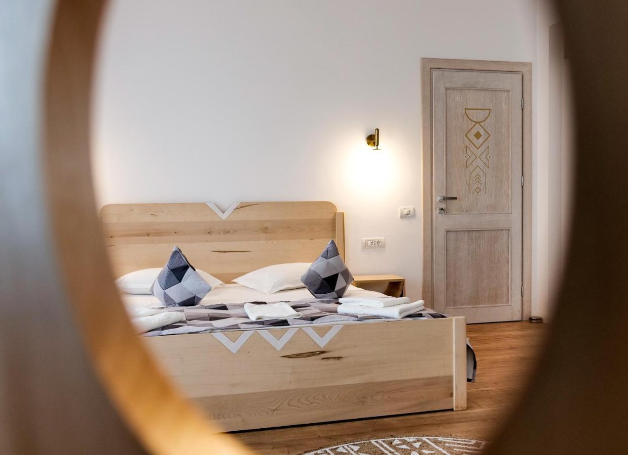 바이아 데 피에르 Conacul Olarilor B&B 외부 사진
