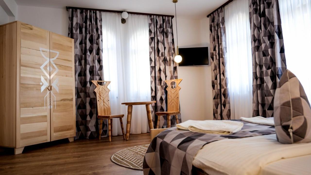 바이아 데 피에르 Conacul Olarilor B&B 외부 사진